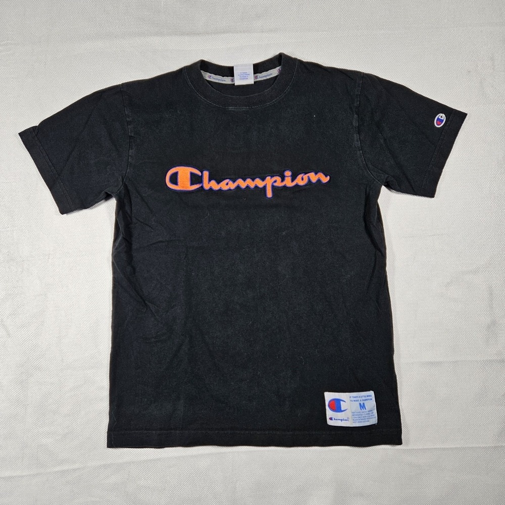 VTG Champion Mens Script Logo Graphic T-Shirt Black Orange Medium Short Sleeve
